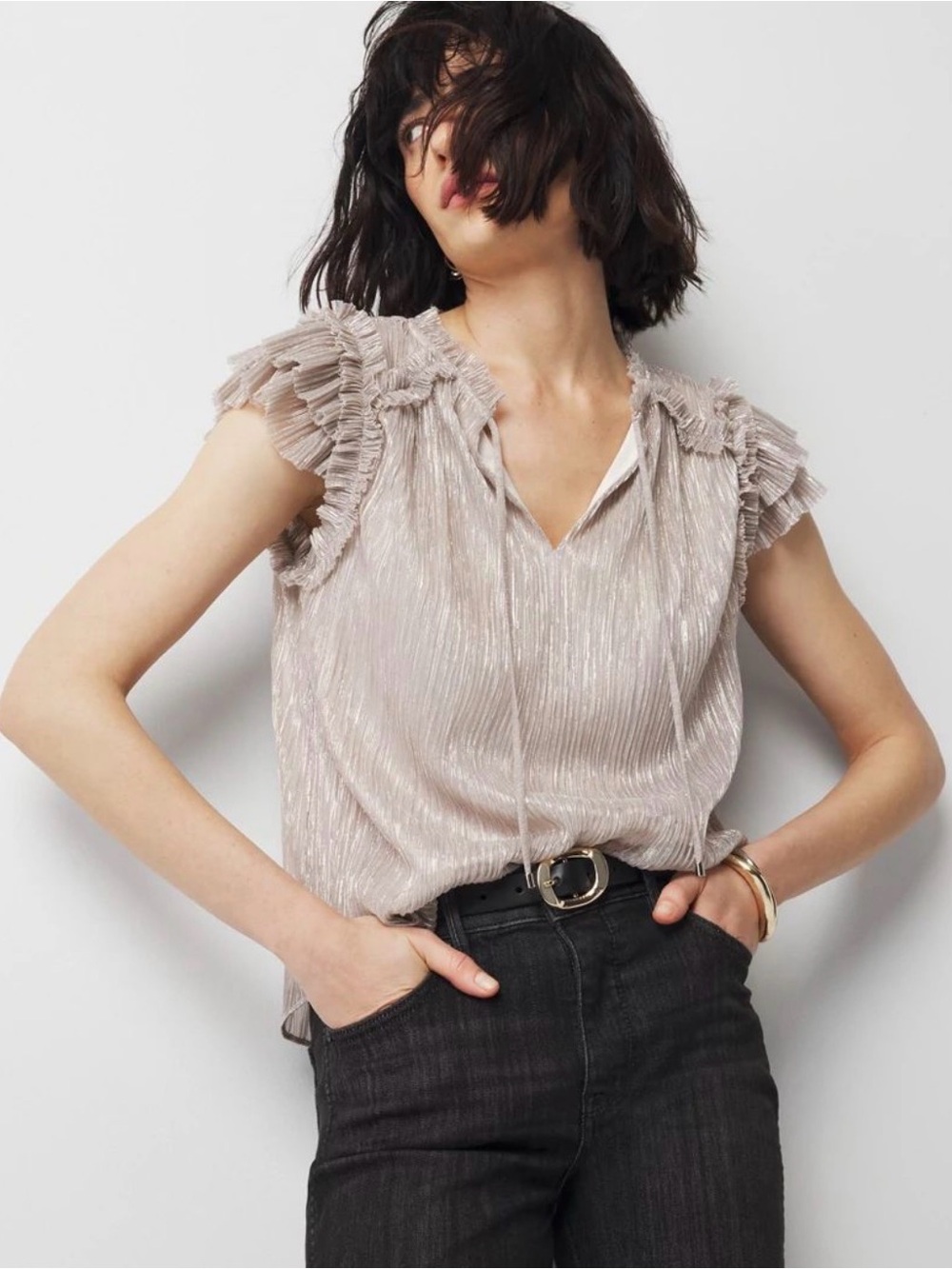 White House Black Market Ruffle Tie Neck Shimmer Top XS Lovely! NWOT